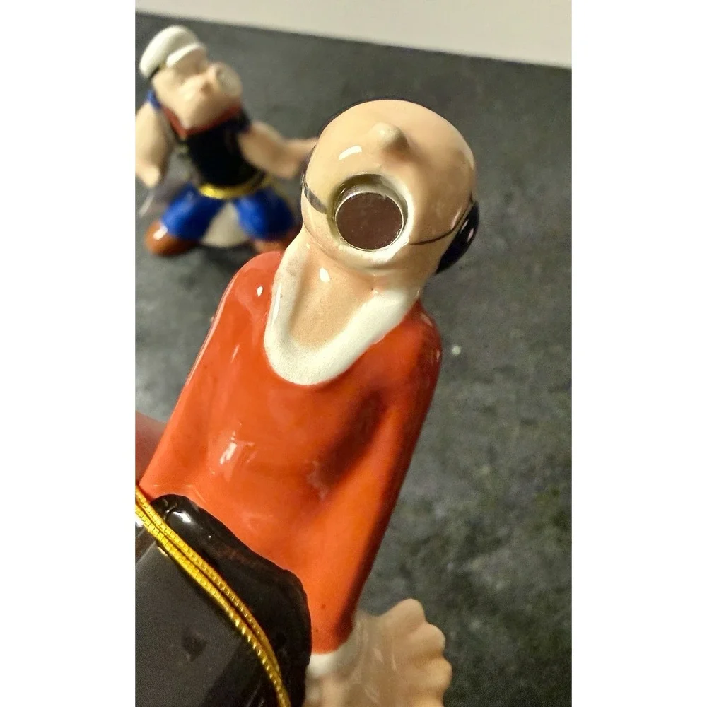 Popeye & Olive Oyl Kissing Magnetic Ceramic Salt & Pepper Shakers Westland 2010P